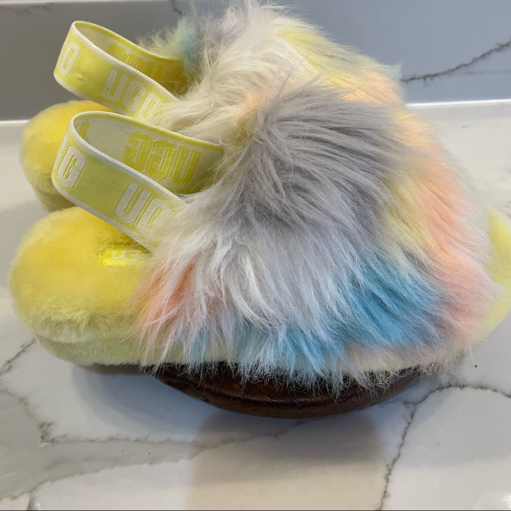 NWT UGG Fluff Yeah Women's Tie-Dye Shearling Slingback Sandal Slipper in… - Picture 4 of 10